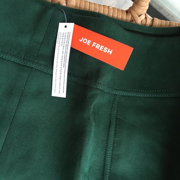 NWT Joe Fresh Green Suede Mini Skirt - Sz M - Picture 3 of 4
